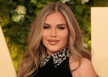 نيكول سابا تتأثر وتكشف سرّاً عنها وتأثير الأمومة في حياتها