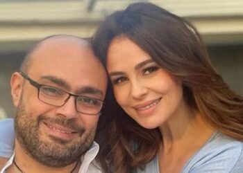 وفاة زوج كارول سماحة المنتج المصري وليد مصطفى بعد صراع مع المرض