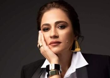 خطوبة سامر ابن جوليا بطرس وجمال العروس يلفت الأنظار