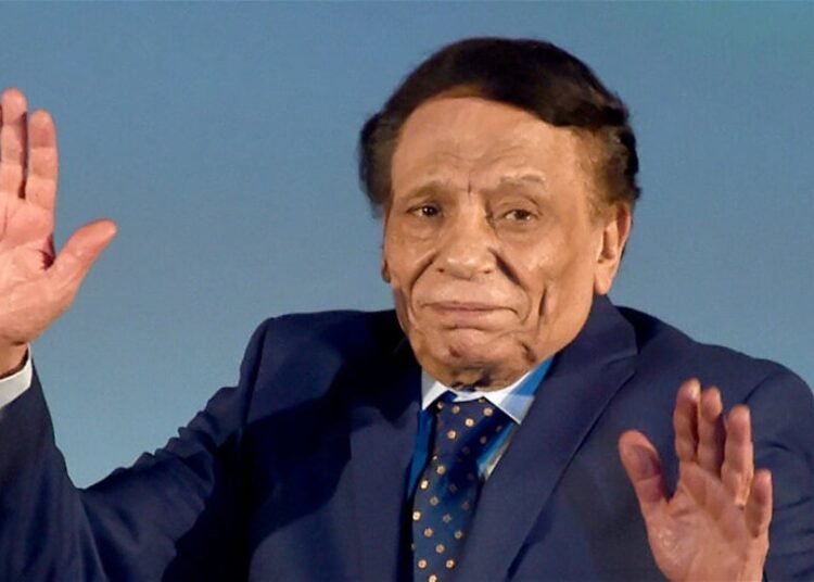 شقيق عادل إمام يصدم الجميع بعد تصريحات لبلبة الأخيرة