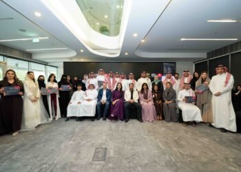 تخريج مذيعي ومذيعات الدورة الثانية من برنامج “المذيع المتميز”