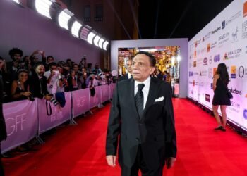 فيلم جديد يوثق رحلة عادل إمام الأسطورية