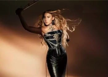 نجوى كرم تشعل السوشيال ميديا بأغنيتها الجديدة “زين الزين”