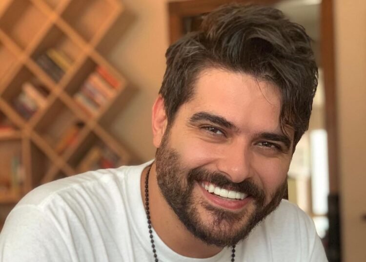 ناصيف زيتون يفاجئ دانييلا رحمة خلال زيارتها الاطفال ذوي الهمم