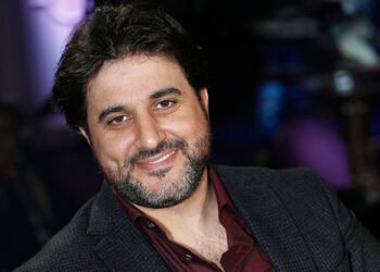 ملحم زين يحتفل بخطوبة شقيقه وفيديو مؤثر جمعهما