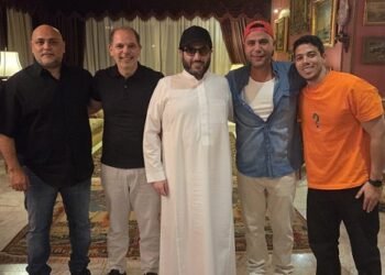 تركي آل الشيخ يكشف تفاصيل زيارته لعادل إمام وما دار بينهما