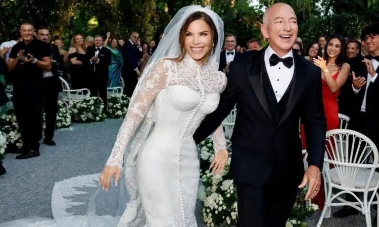 زفاف اسطوري للملياردير الاميركي جيف بيزوس ولورين سانشيز