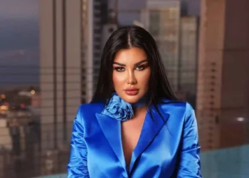 جيني اسبر تروي تفاصيل مرعبة عن انفجار بطارية الشحن الذي حصل في منزلها