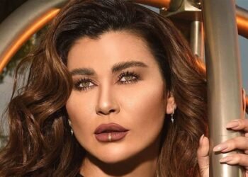 نادين الراسي توجه رسالة مؤثرة من قلب محروق وتبكي الجميع