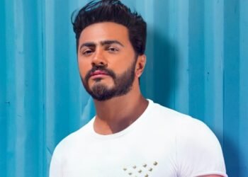 تامر حسني يدخل المستشفى بعد تدهور حالته الصحية