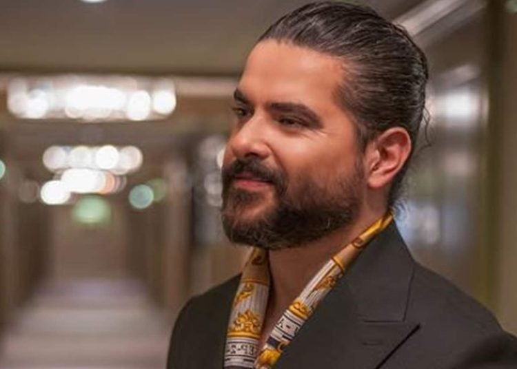 ناصيف زيتون يمازح الجمهور في قرطاج.. ما قاله غير متوقع