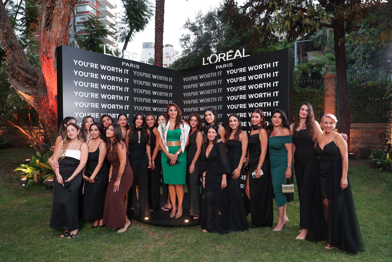 لوريال باريس تُكرّم خمس سيدات لبنانيات متميزات خلال حفل “Women of Worth”