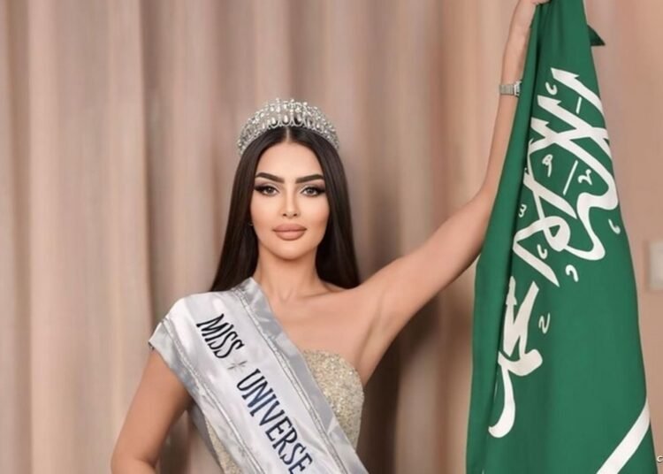 ملكة جمال السعودية تتعرّض لتشويه في وجهها