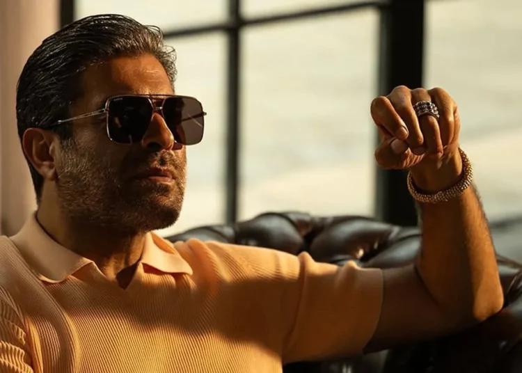 وائل كفوري يحيّر الجمهور بصورة زفافه