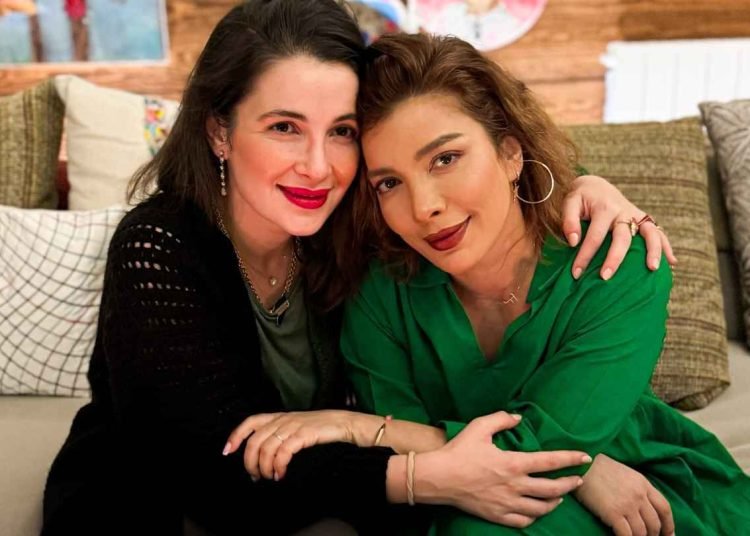 شام الذهبي تدعم والدتها قبل حفل “مهرجان جرش”