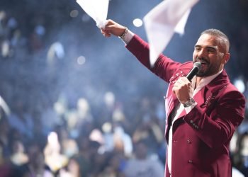 جوزيف عطية من “أعياد بيروت”: لبنان رجع!