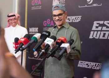 رابح صقر يتعرض لوعكة صحية مفاجئة على المسرح