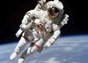 بين الأسطورة والواقع.. الرواتب الحقيقية لرواد الفضاء