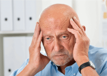 اليكم الفرق بين الخَرَف والألزهايمر