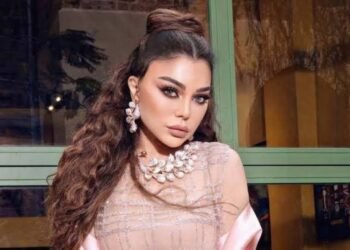 اليكم تفاصيل اطلالة هيفاء وهبي في حفل زفاف يومي