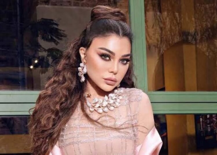 اليكم تفاصيل اطلالة هيفاء وهبي في حفل زفاف يومي