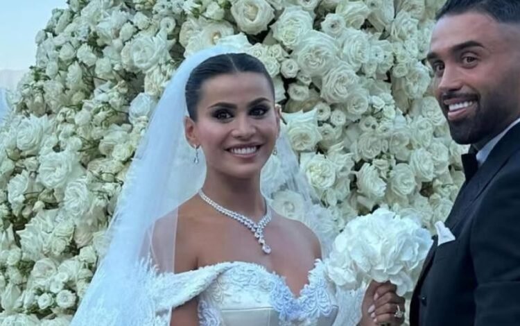 يومي ترد على منتقدي زوجها وتكشف هذا السر