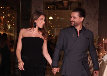 دانييلا رحمة تستعرض حملها للمرة الأولى وزوجها ناصيف زيتون يعلق