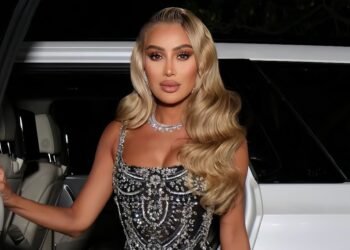 للمرة الثانية.. مايا دياب تقتحم حفل زفاف وهذا ما حصل في فرنسا