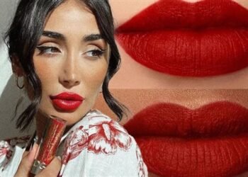 ألوان أحمر الشفاه تعيد الدفء لمكياج الخريف