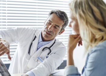 علامات تستدعي زيارة طبيب الغدد الصماء.. اليكم التفاصيل