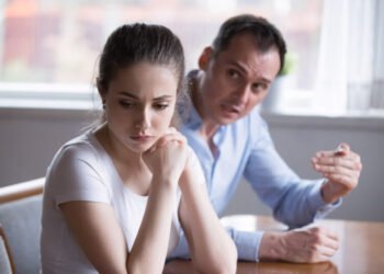 اليكم الآثار النفسية لطفل نشأ في بيئة نرجسية