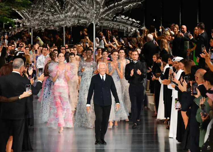 جورجيو أرماني.. مسيرة خالدة من ميلانو إلى العالمية