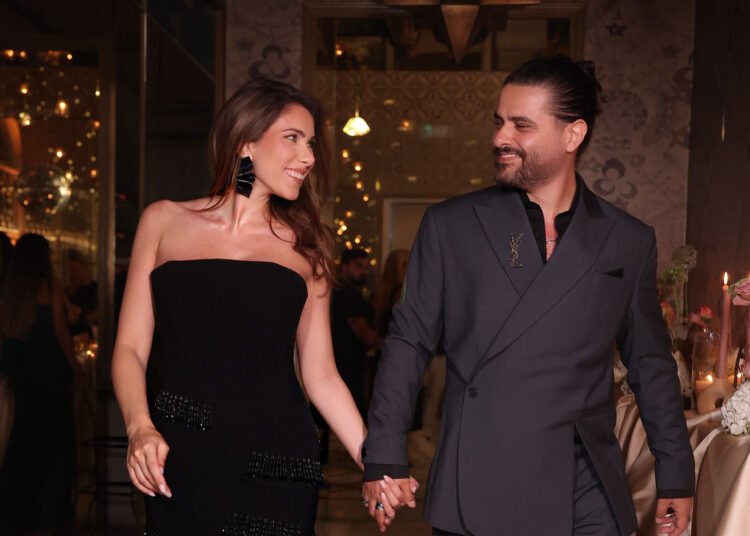 رسالة رومانسية من ناصيف زيتون لـ دانييلا رحمة في عيد ميلادها