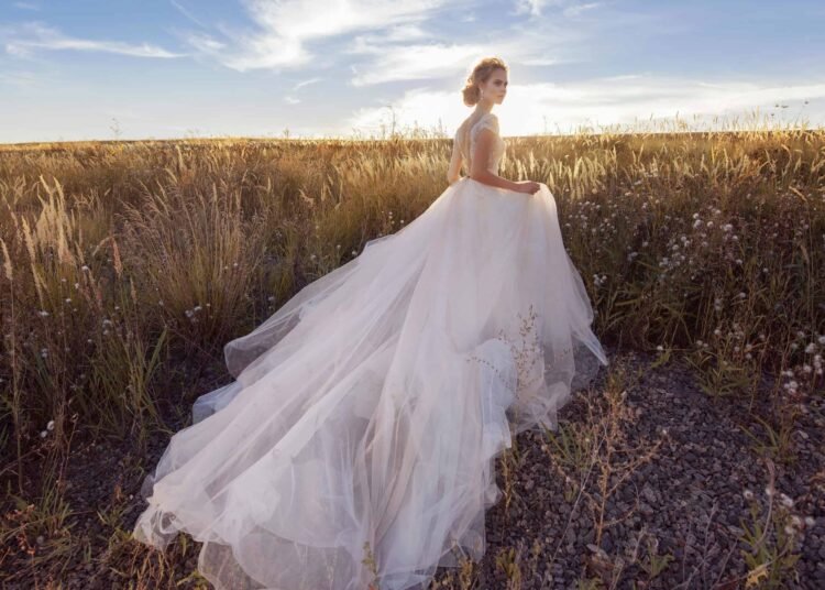 أبرز تفسيرات حلم ارتداء المطلقة لفستان زفاف