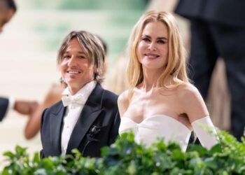 طلاق نيكول كيدمان يكشف عن بند غريب في عقد الزواج