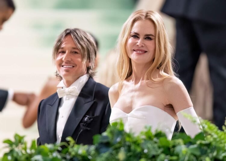 طلاق نيكول كيدمان يكشف عن بند غريب في عقد الزواج