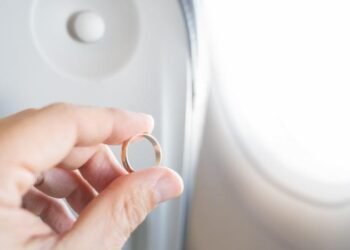 أبوظبي تطلق خدمة “زواج مدني” عبر الإنترنت