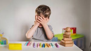 الاهتمامات الخاصة.. السمة المشتركة لأطفال التوحد