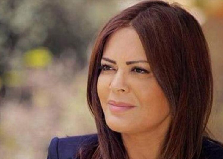 فيديو كارمن لبس الجديد.. كلمات مؤلمة عن الحب والخذلان