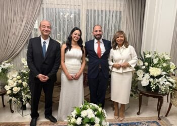 عمرو أديب ولميس الحديدي يحتفلان بقراءة فاتحة نجلهما نور