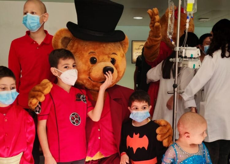 تعاون من القلب جمع المصمّمة السورية بتول اللّو وجمعية كيدز فيرست لبنان