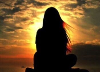 كيف تؤثر الغربة على الإنسان؟