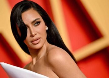 هدية غير متوقعة من كيم كارداشيان لأولادها في عيد الميلاد