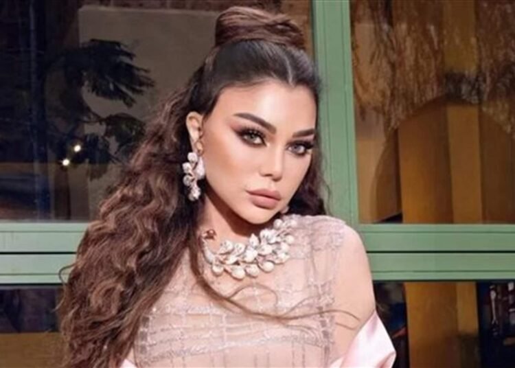 محكمة القضاء الإداري في مصر تنصف هيفاء وهبي