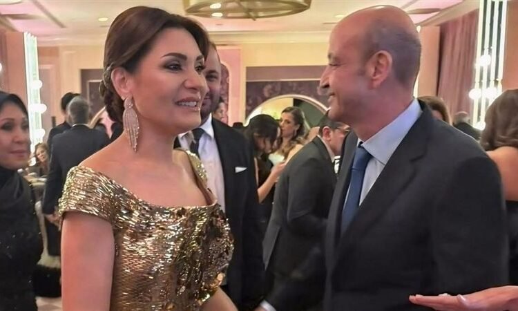 كواليس الظهور الأول لـ عمرو أديب ودينا طلعت