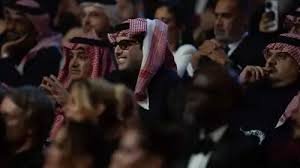 تركي آل الشيخ يطلب لقاء “بيكاسو السعودية”