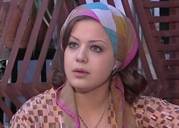 بعد وفاة إبنهما بشكلٍ مفاجىء.. بطلة “باب الحارة” اناهيد فياض بخطوة لافتة