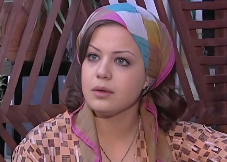 بعد وفاة إبنهما بشكلٍ مفاجىء.. بطلة “باب الحارة” اناهيد فياض بخطوة لافتة