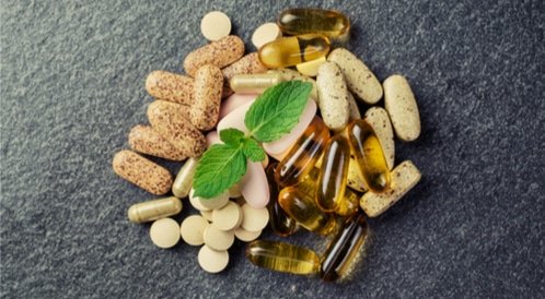 اليكم أضرار الإفراط في تناول الفيتامينات والمكملات الغذائية
