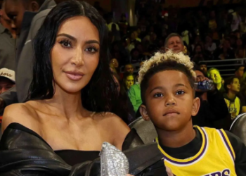 ‏كيم كارداشيان تدعم موهبة ابنها سانت ويست